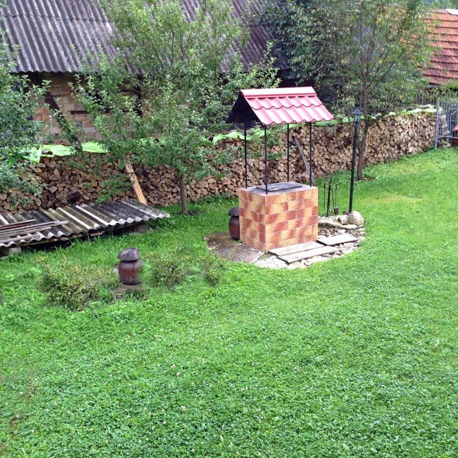 Гостьовий Дім Tauer Tatariv Exteriör bild